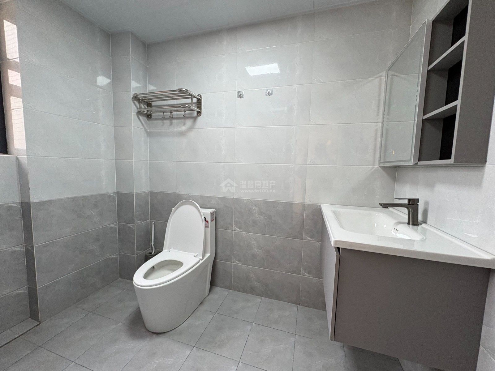 M-32404二手房图片