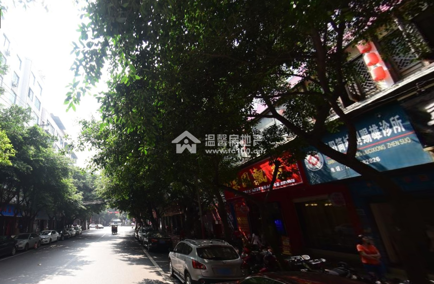 职高二号楼（政府东街）图片