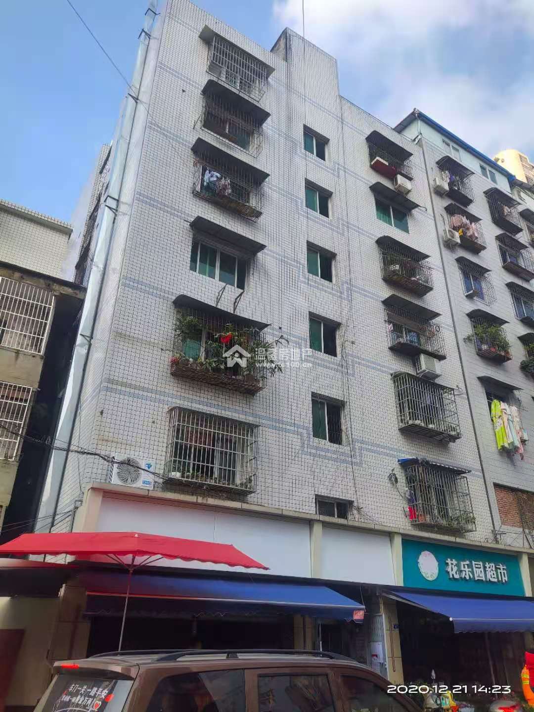 长荣街52号图片