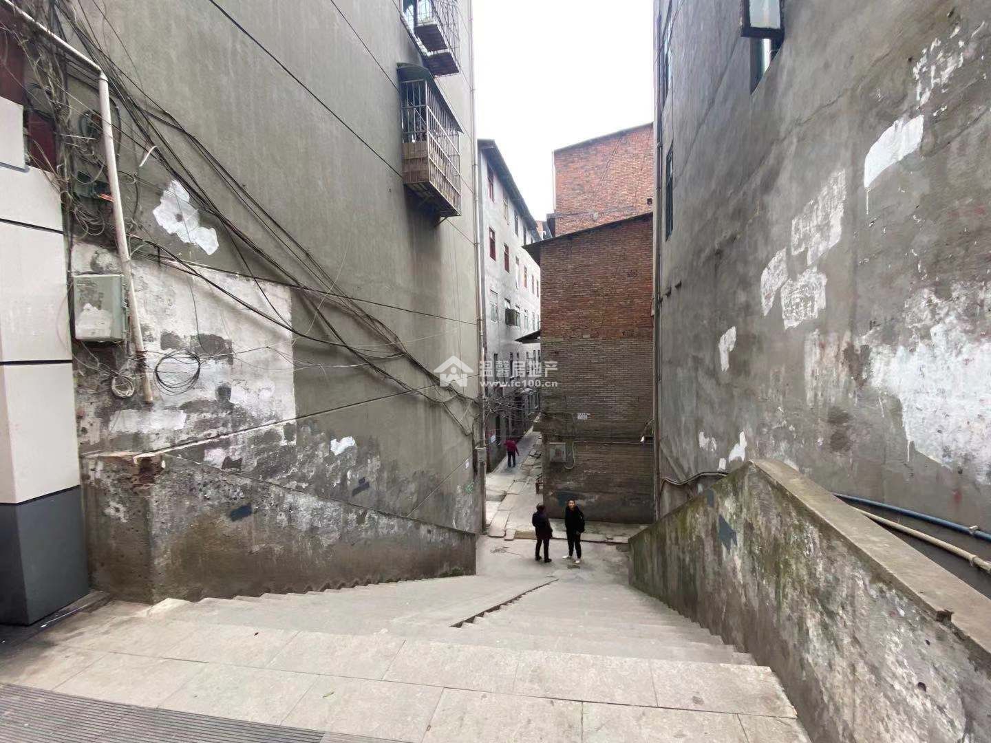 沱一桥自建房片区图片