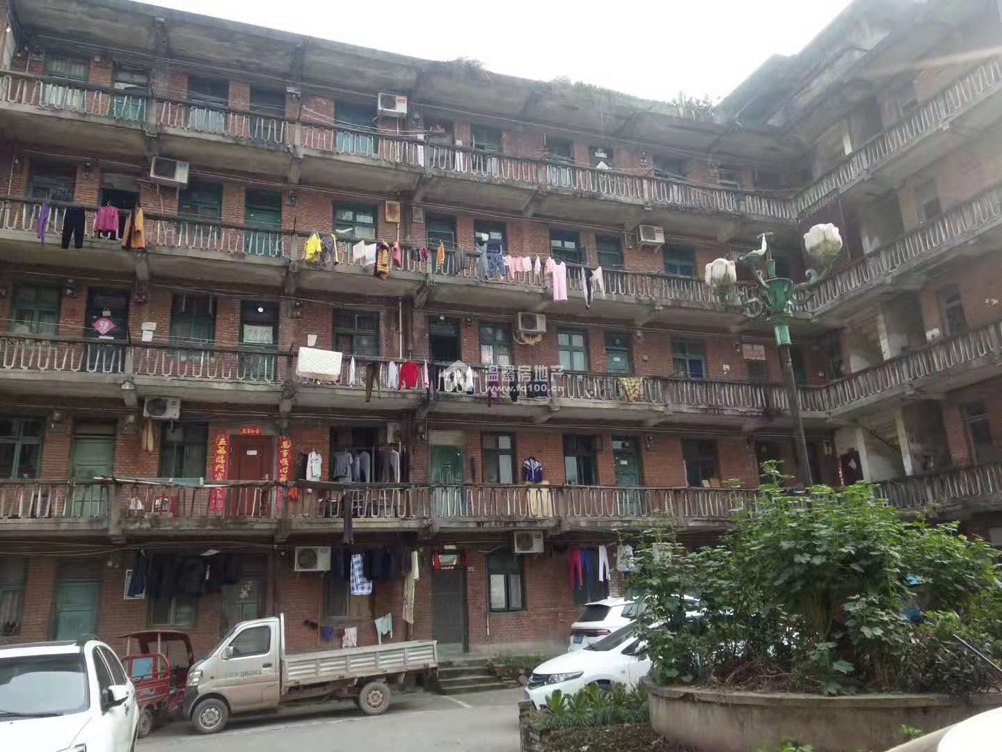 白塔路蜂窝煤厂宿舍图片