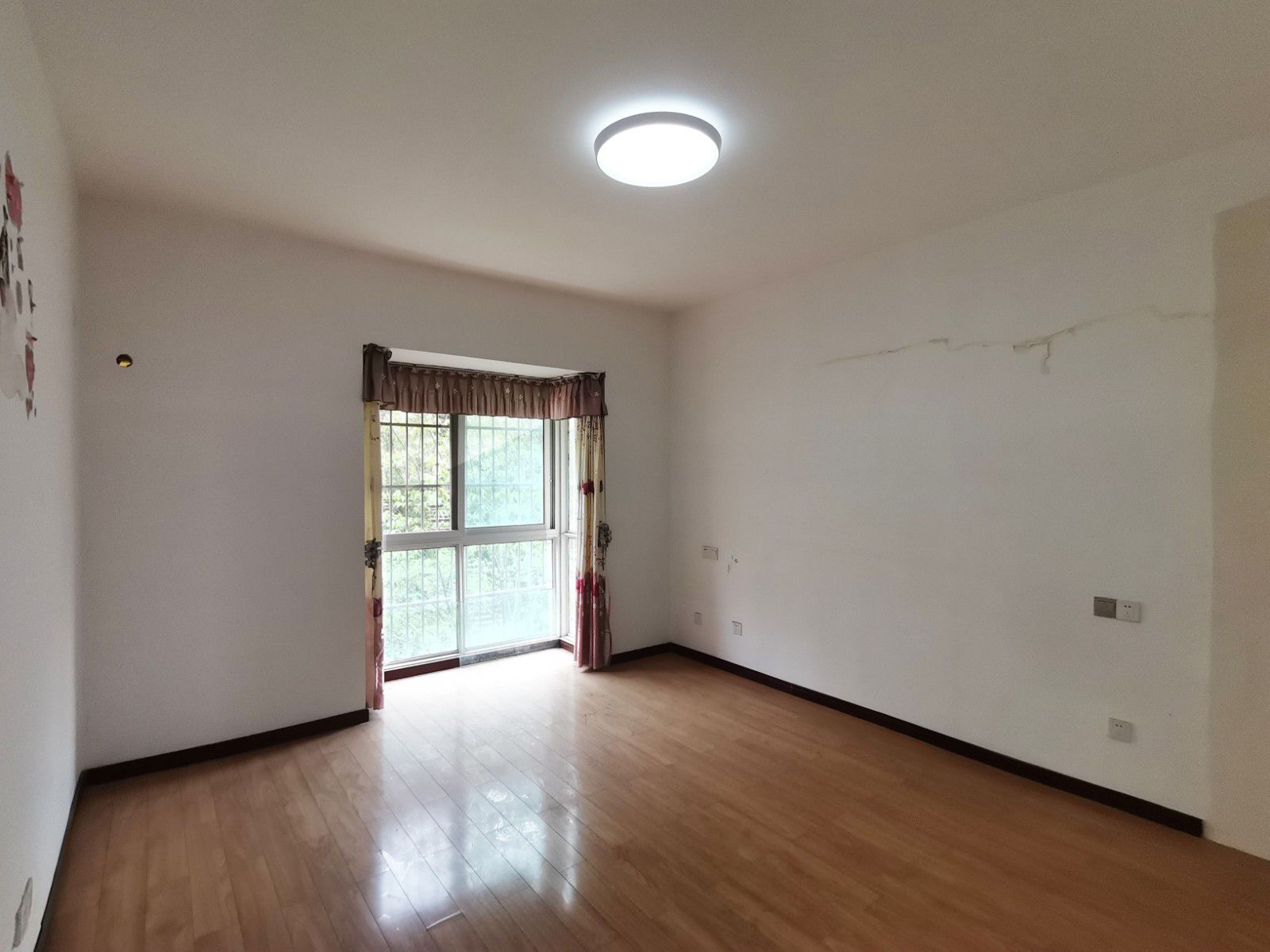 M-11677二手房图片