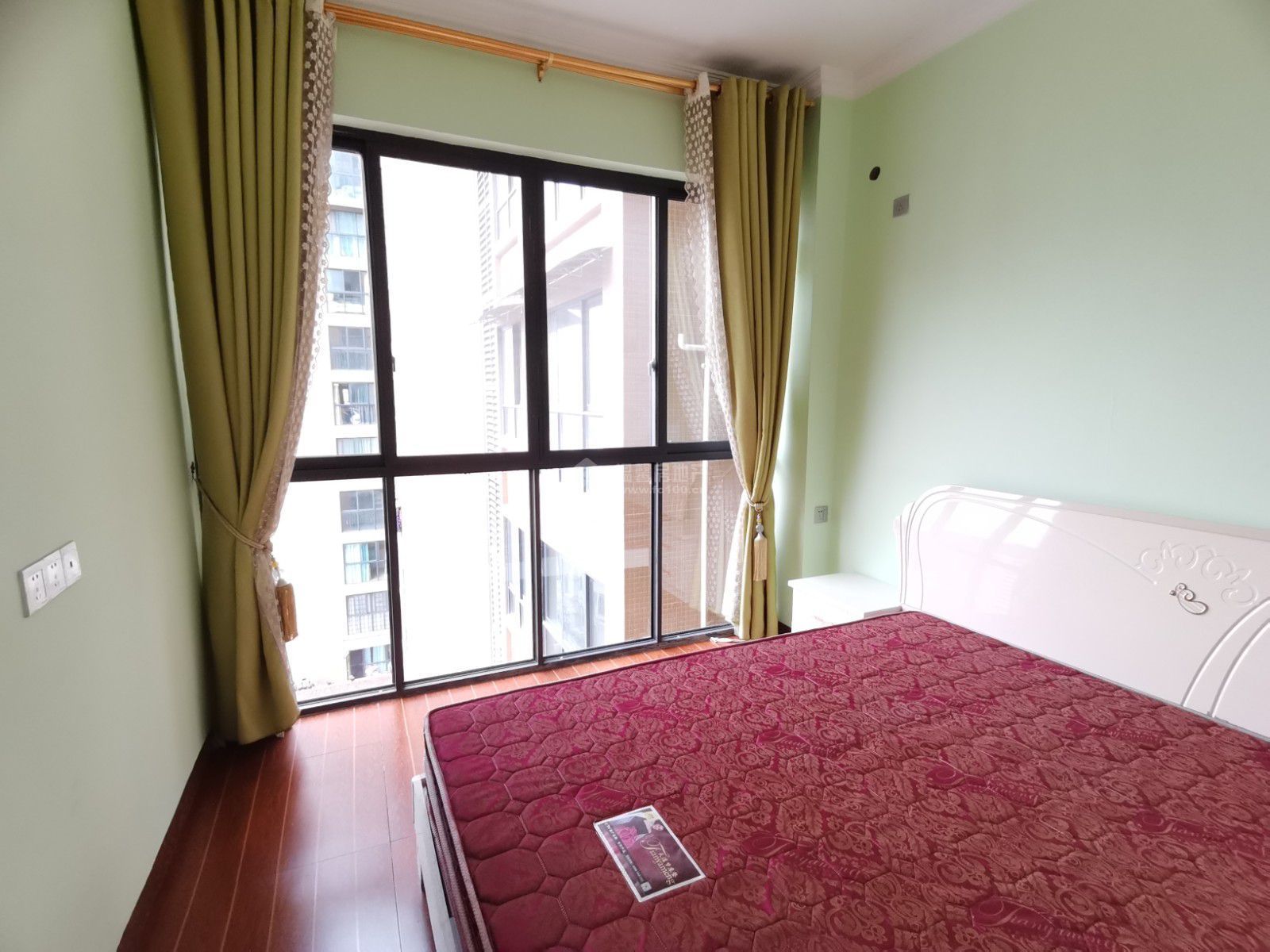 M-15489二手房图片