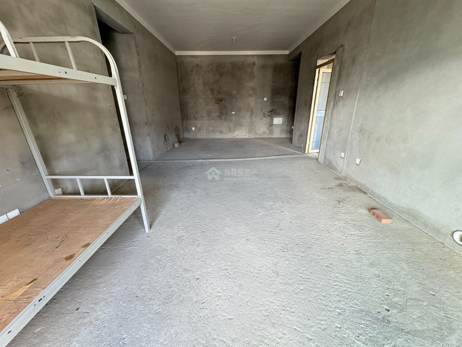 M-28027二手房图片