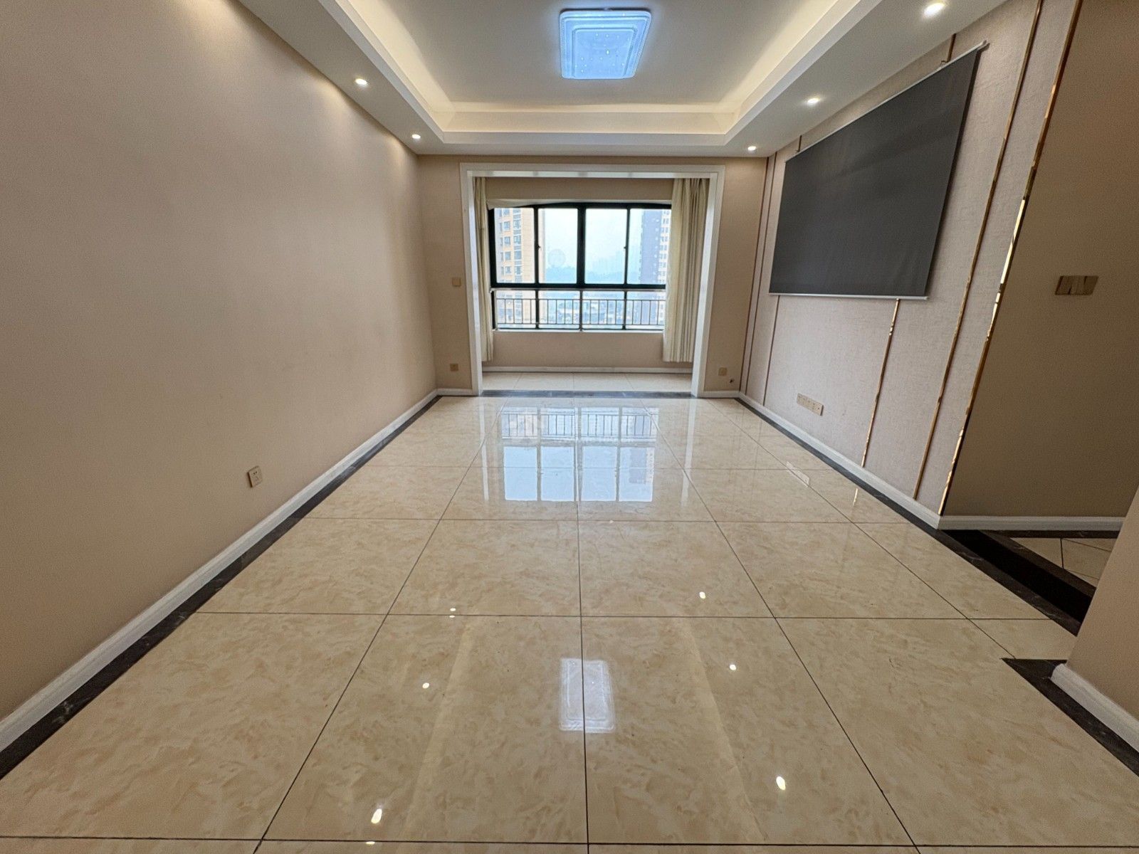 M-28667二手房图片