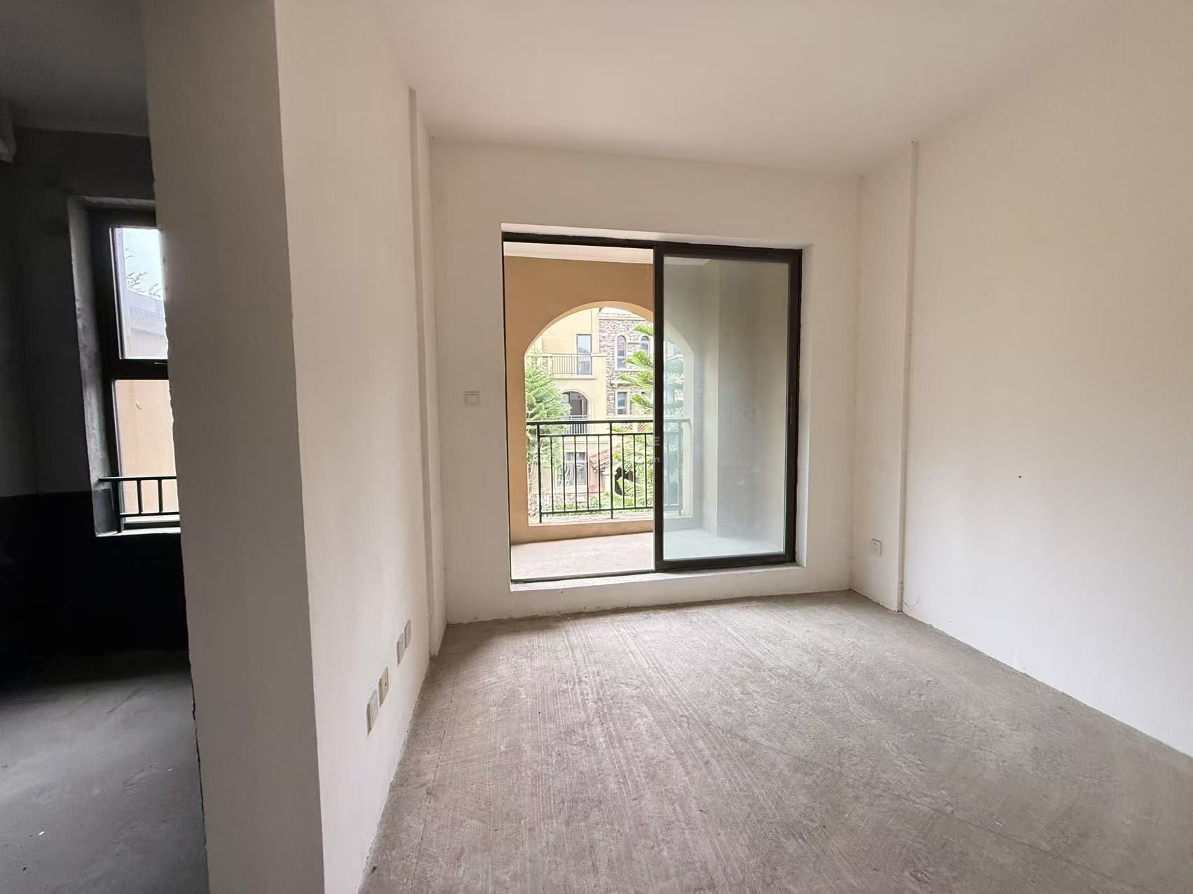 M-40373二手房图片