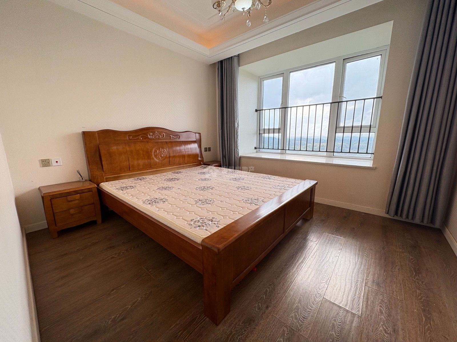 M-40570二手房图片