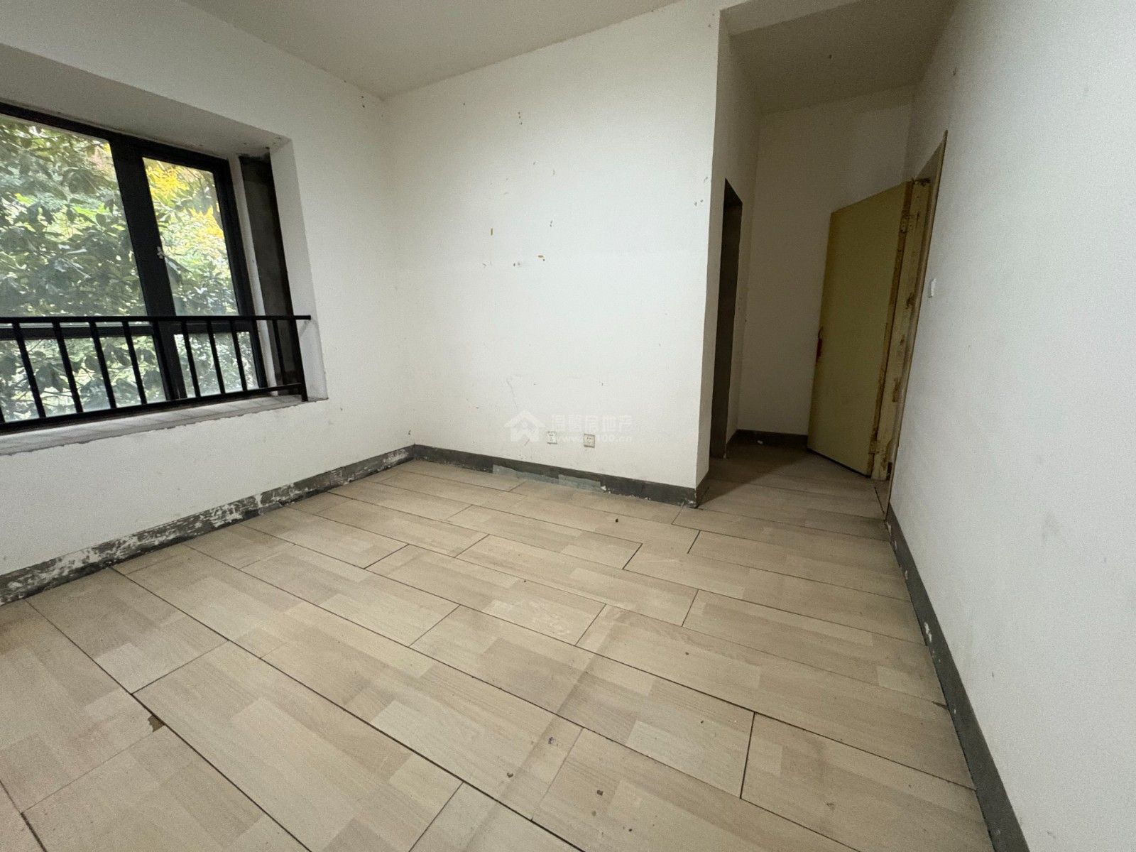 M-41037二手房图片