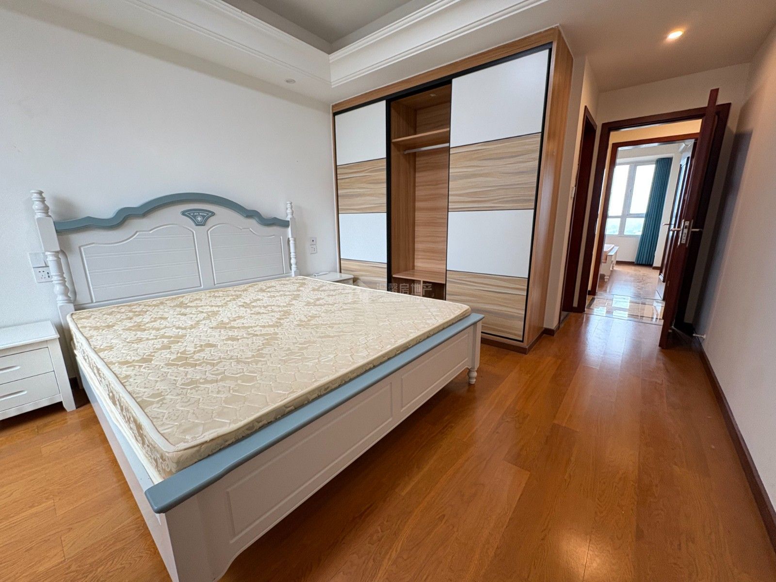 M-41077二手房图片