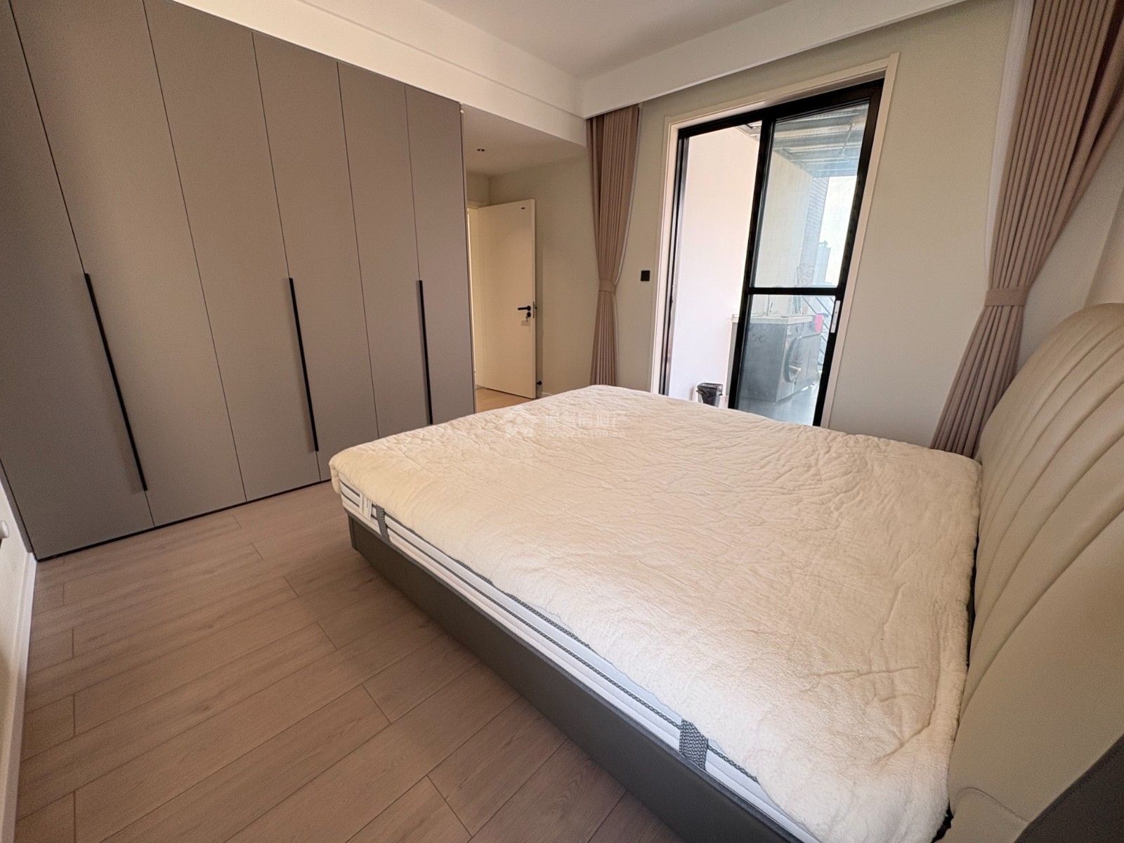 M-41577二手房图片