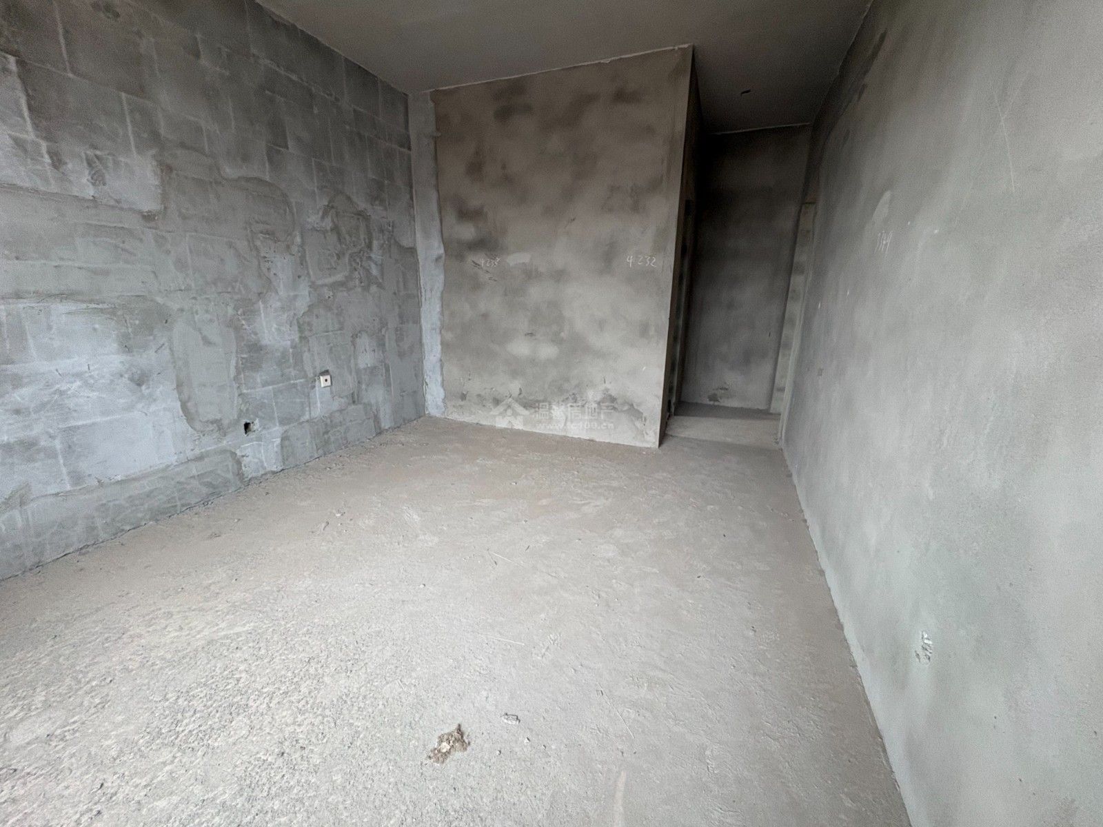 M-41680二手房图片