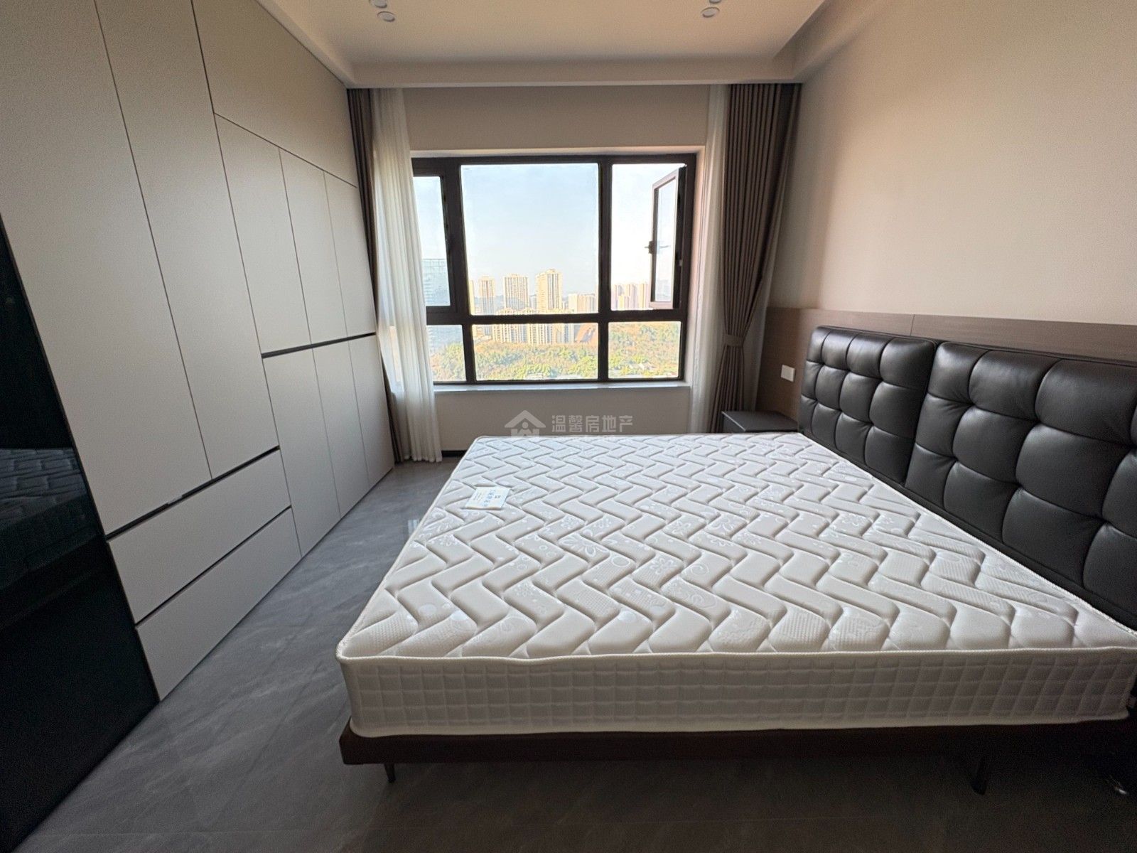 M-41876二手房图片