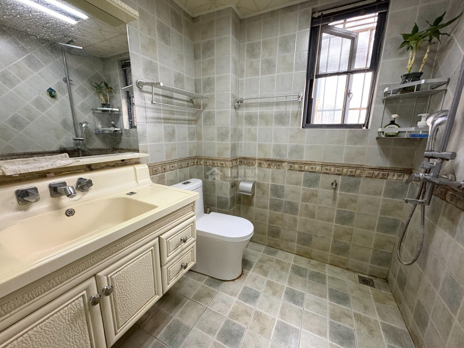 M-41884二手房图片