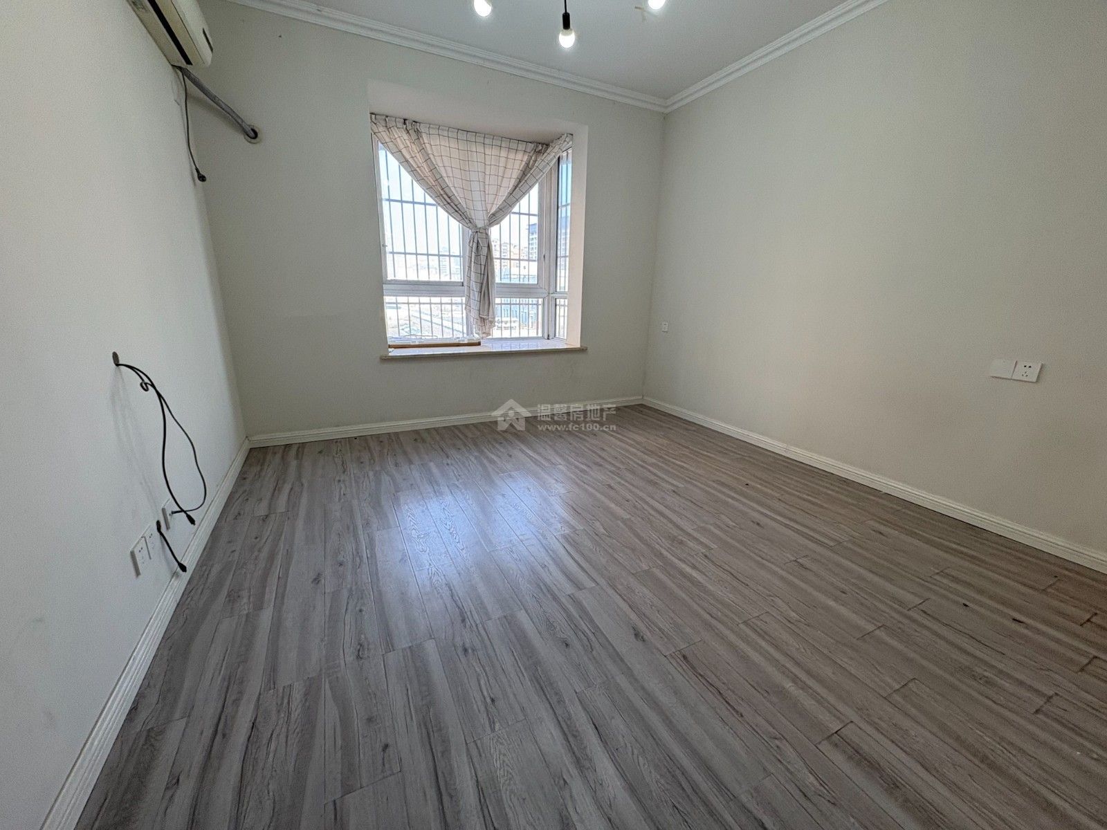 M-42300二手房图片