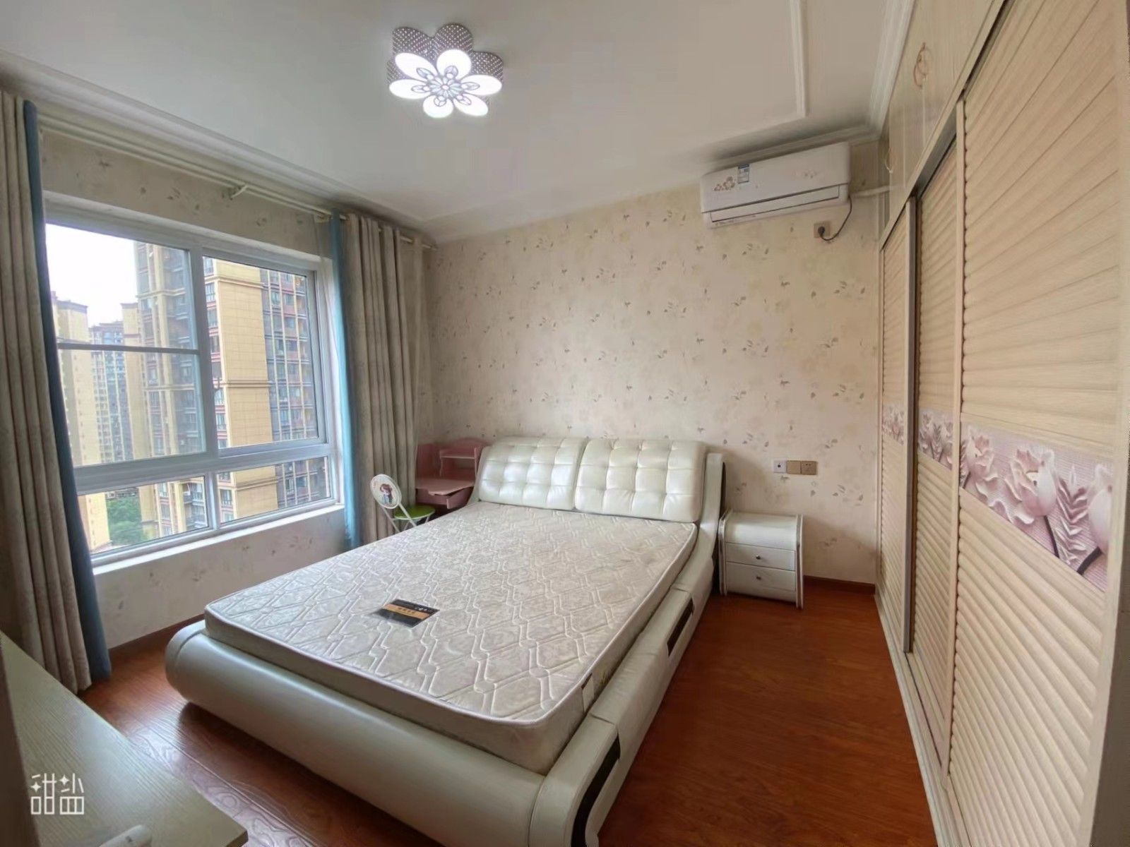 Z-18268二手房图片