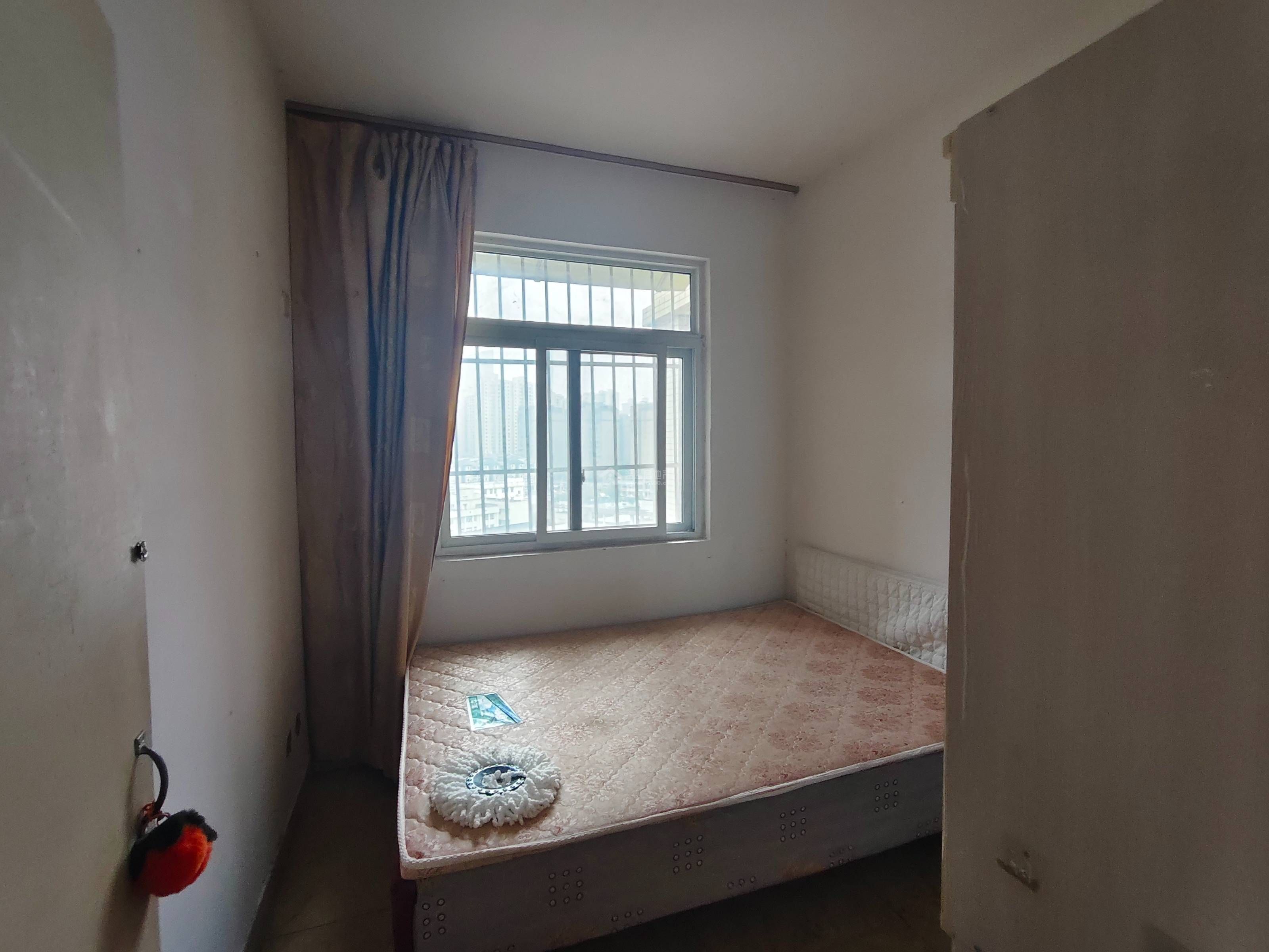 Z-41484二手房图片