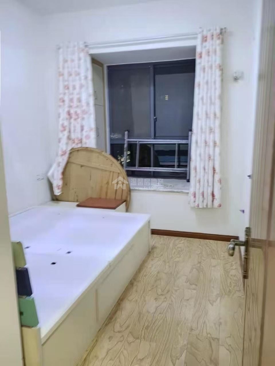 Z-42226二手房图片