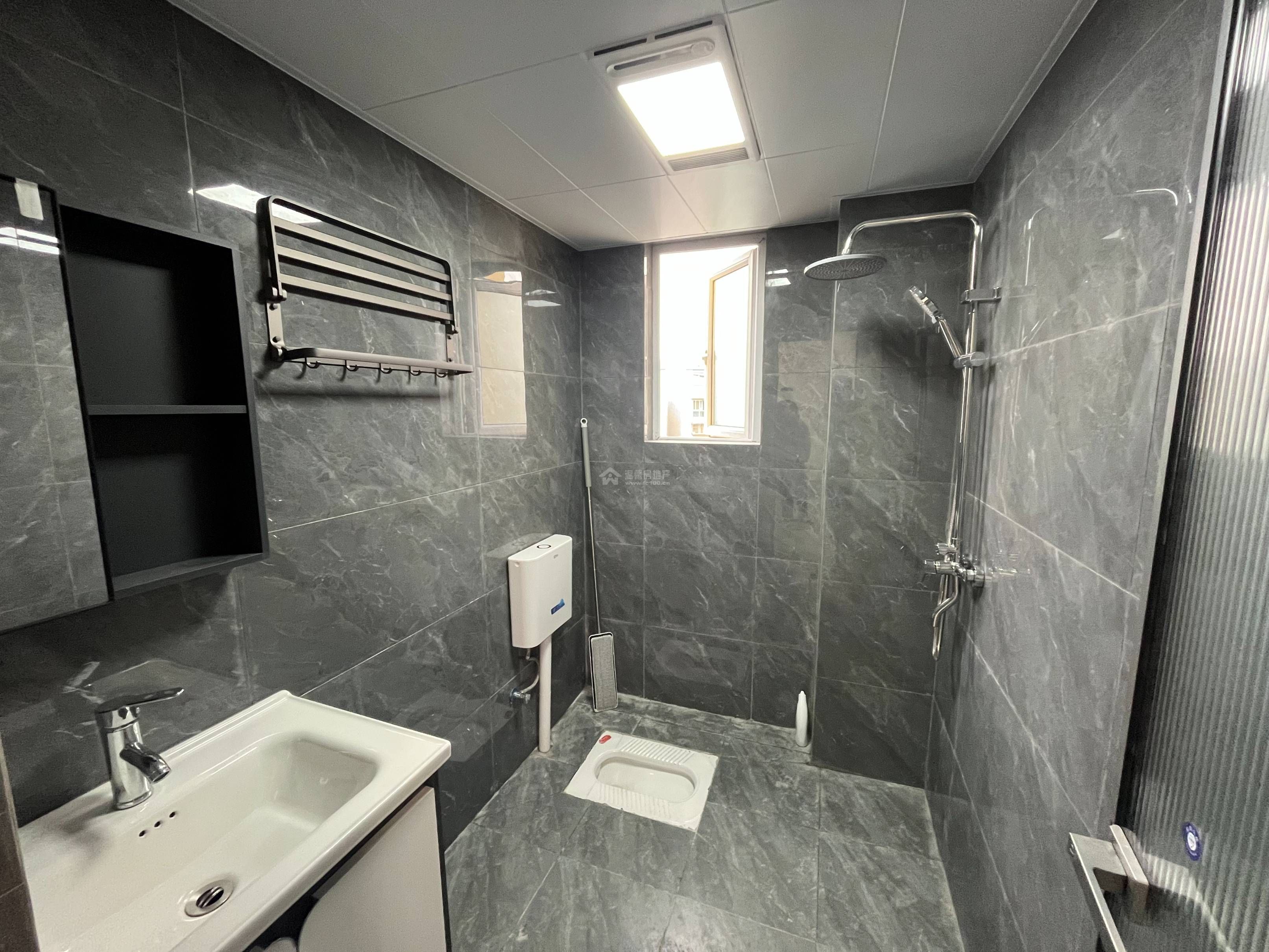 Z-42796二手房图片