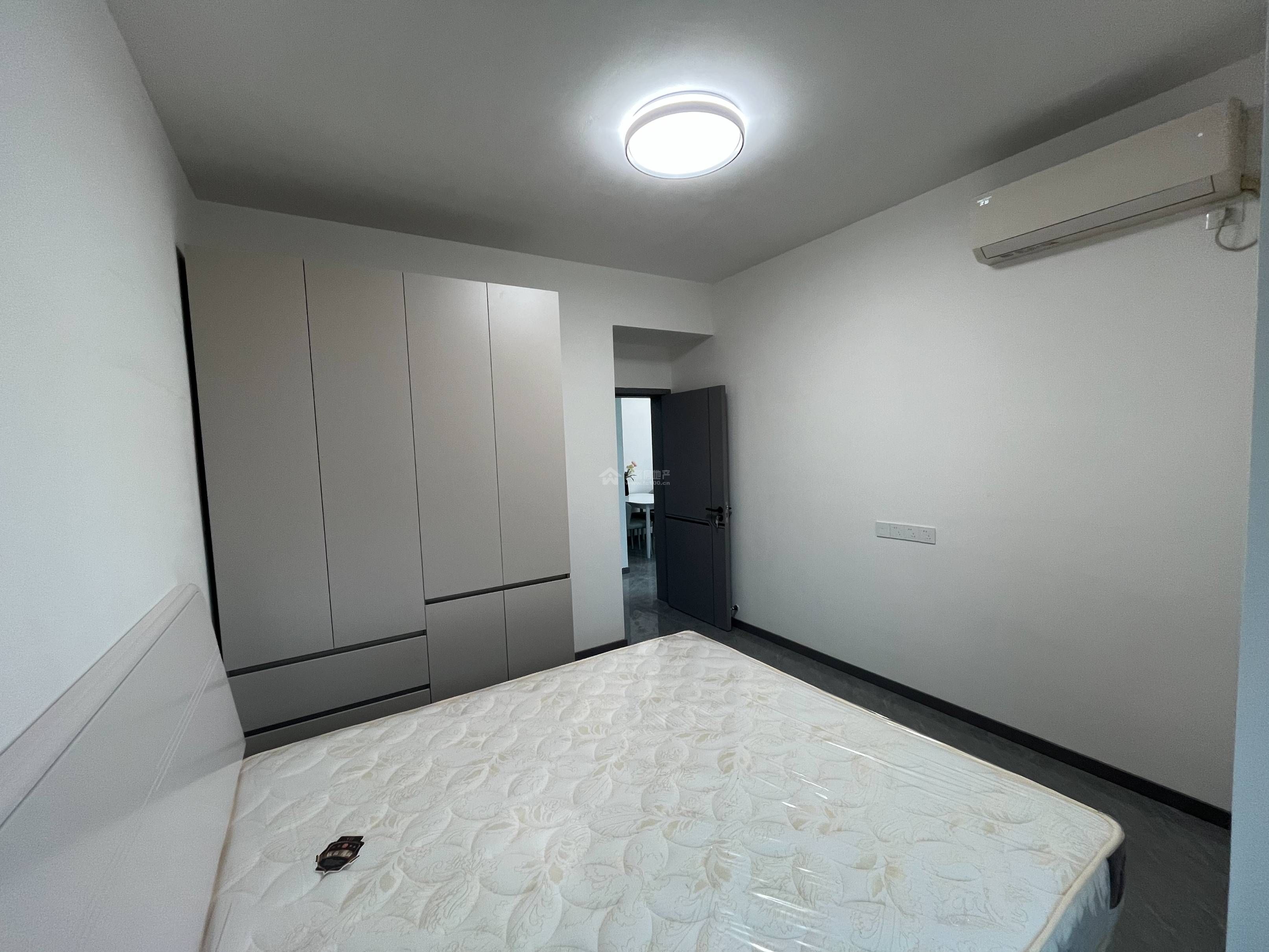 Z-42796二手房图片